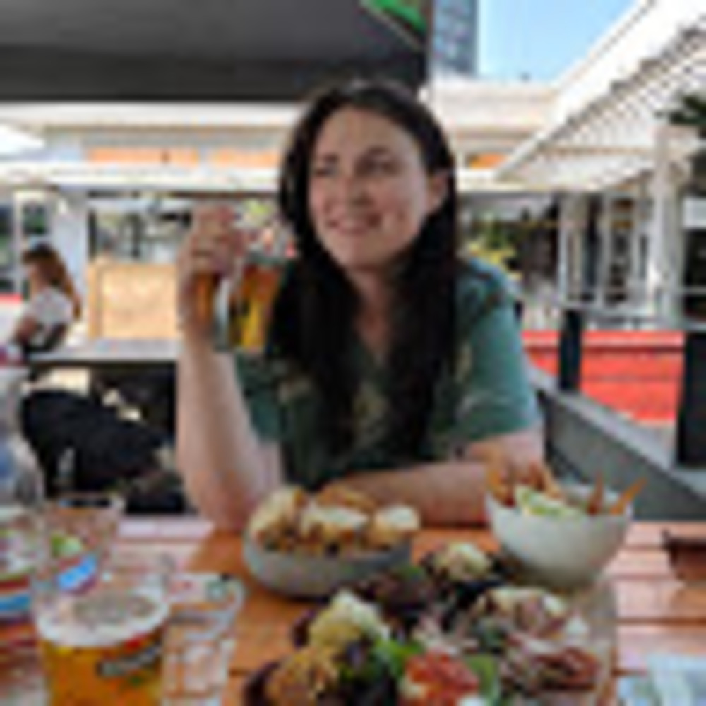 Meet your Posher, Emily